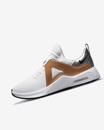 Buty Treningowe Damskie Nike Air Max Bella TR 5 Białe Metal Srebrne Metal Złote Czarne | PL_2519