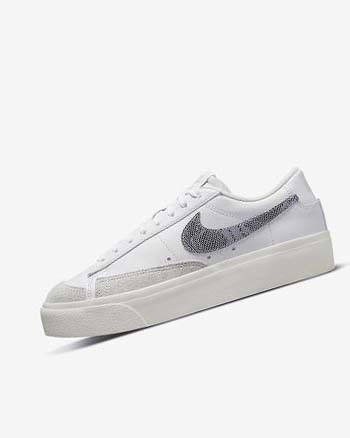Trampki Damskie Nike Blazer Low Platformie Białe Białe Głęboka Niebieskie | PL_2255