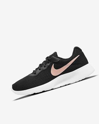 Trampki Damskie Nike Tanjun Czarne Białe Metal Czerwone Brązowe | PL_2965